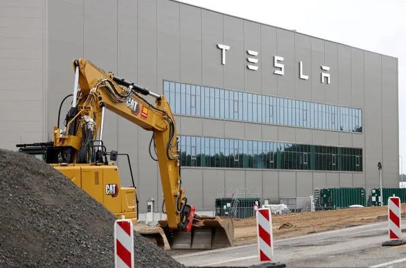 Tesla Desacelera La Construcci N De Su Planta En Nuevo Le N