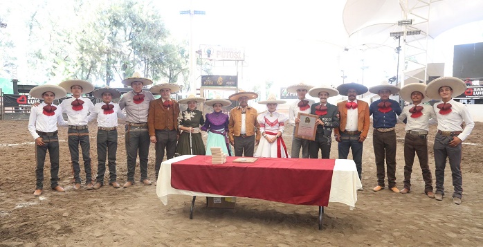 Realizaron premiación de Charros Completos y Grupos del Congreso